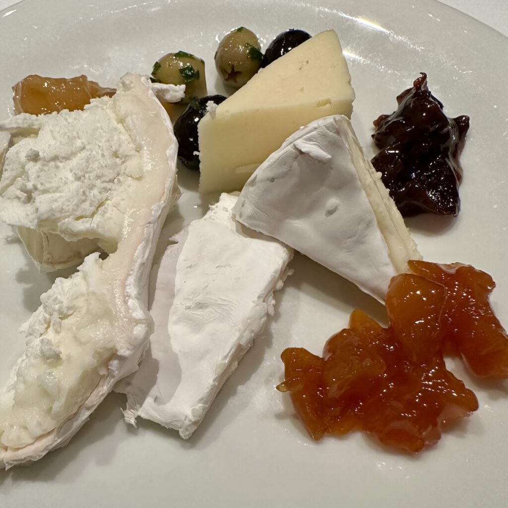 AmaWaterways AmaDolce cheese plate