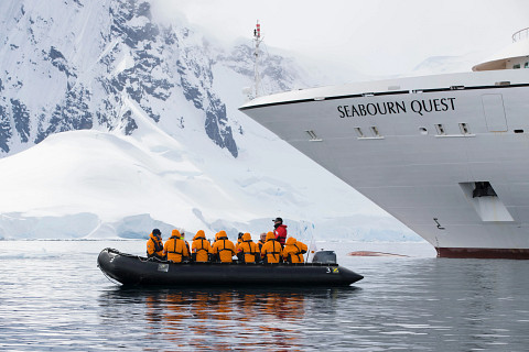 Seabourn Quest-Zodiacs-Paradise Harbor-Antarctica-1